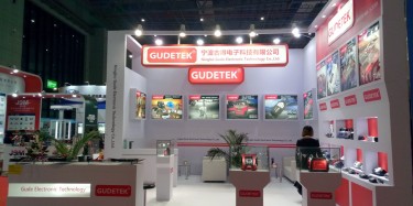 畢加展覽上海汽配展火力全開，現(xiàn)場精美展臺一波一波